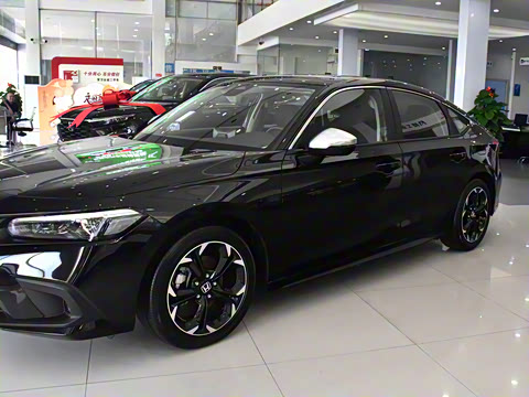 2023�� HATCHBACK 2.0L e:HEV ���װ�