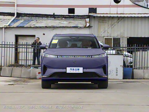 2025�� 636Ultra����� 5��