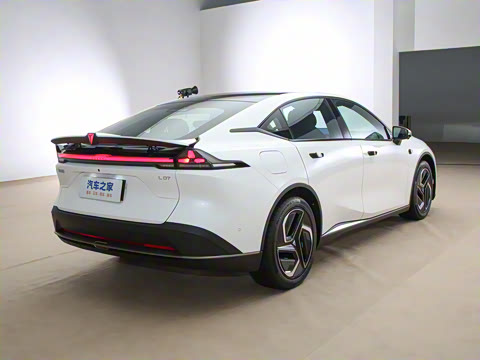 2024�� 230MaxǬ���Ǽ�ADS SE���̰�