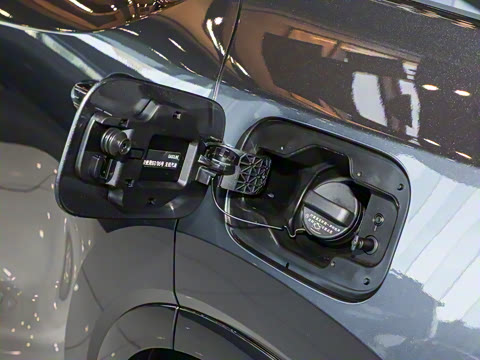 2025�� 500h ����F SPORT Performance