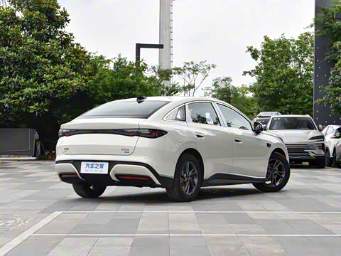 2025�� EV 470KM������