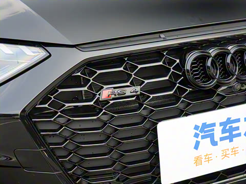 2024��  RS4 Avant ȼ���