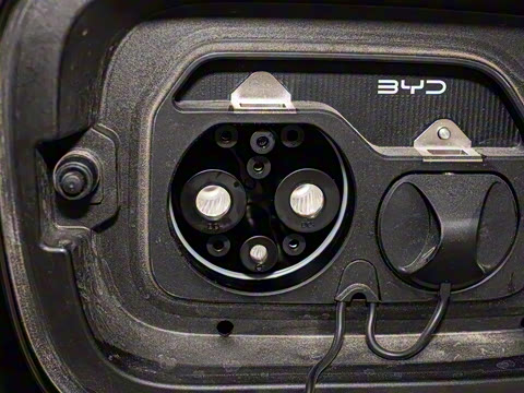 2025�� �Ǽݰ� 305km ���ɰ�