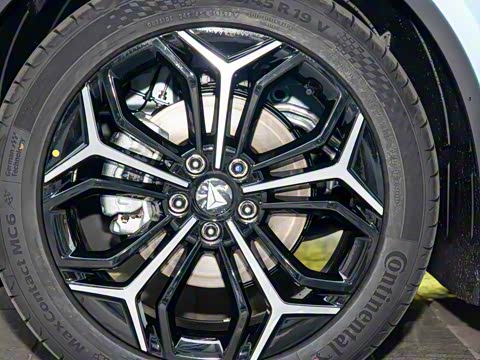 2024�� 300MaxǬ���Ǽ�ADS SE���̰�