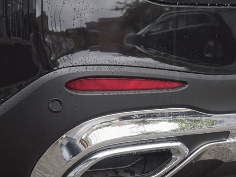 2025�� GLC 260 L 4MATIC ������