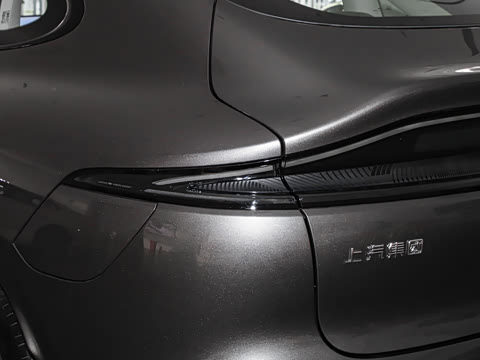 2025�� ����������������