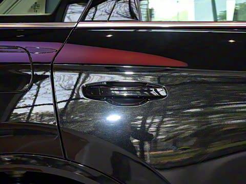 2025�� 2.0TSI ��Ӱ��