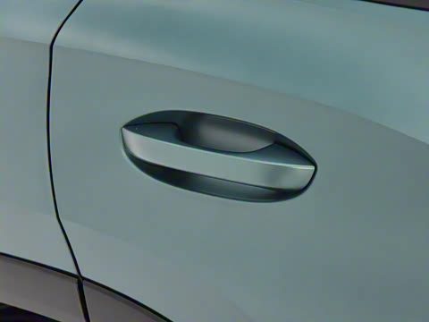 2025�� ̽��L 380TSI ��������