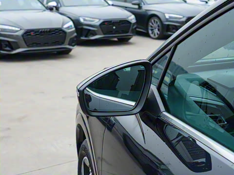 2024�� 40 e-tron ������