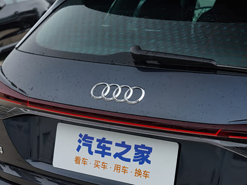 2024�� 40 e-tron ������