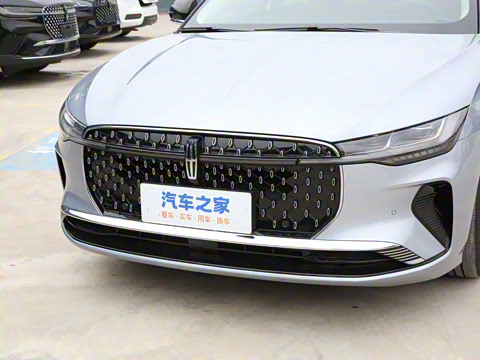 2025�� 2.0T ���а�