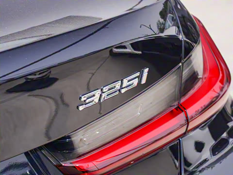 2025�� 325i M�˶���װ