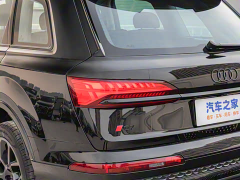 2025�� 45 TFSI quattro S line����ʿ��