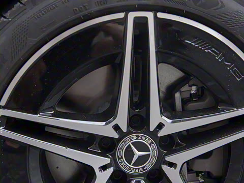 2024�� �Ŀ��� C 260 L �ҹ�˶���