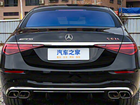 2025�� AMG S 63 L E Performance