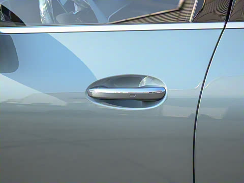 2025�� GLC 300 L 4MATIC ������ 5��