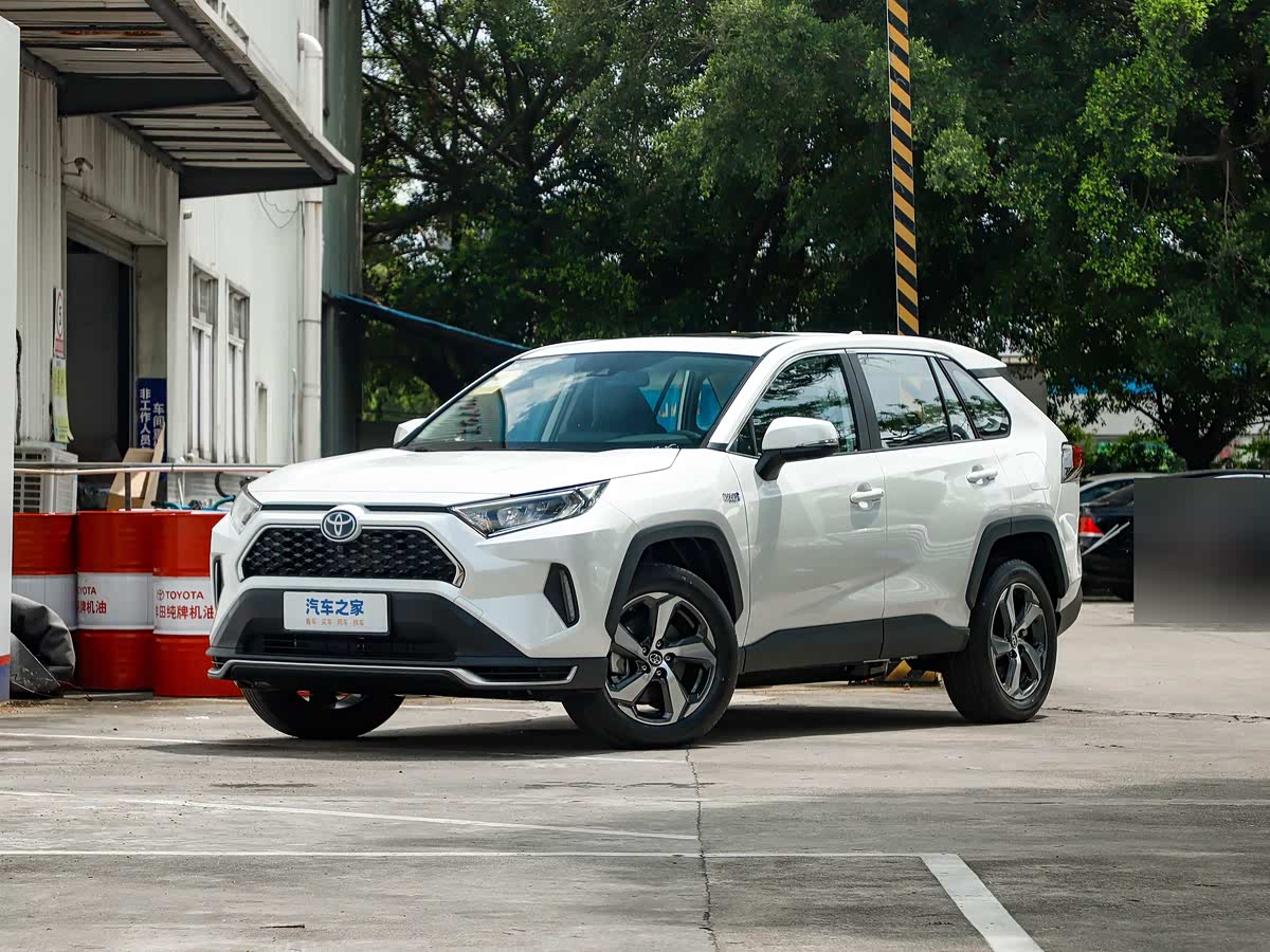 Toyota RAV4 E+