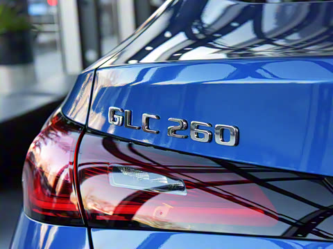 2025�� GLC 260 4MATIC ����SUV