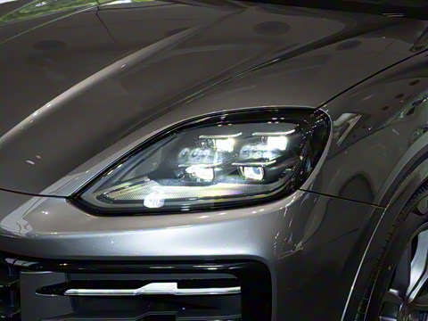 2025�� Cayenne 3.0T ���۰�