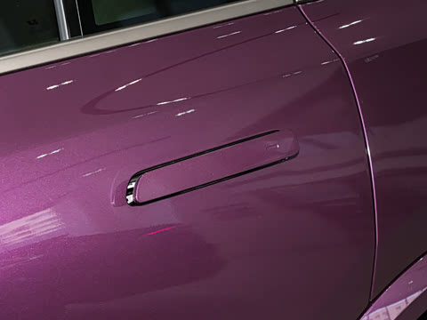 2025�� Ultra ���ܻ��°�