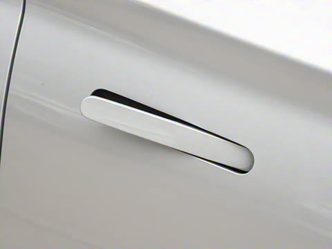 2025�� Mate 300km׷���