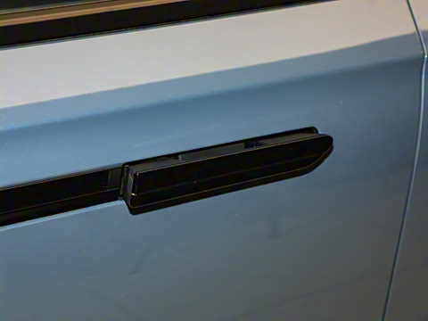 2025�� 2.0T �������