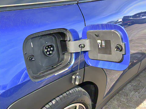 2024�� E ������