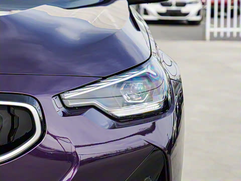 2025�� 225i M�˶���ҹ��װ