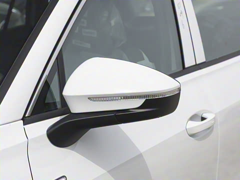 2025�� ̽��L 330TSI ������ӢCity��