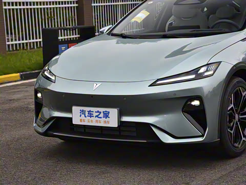 2024�� 300Max���̰�