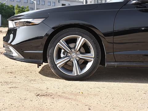 2025�� 260TURBO ����