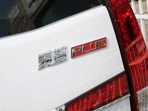 2024�� 2.0L �ֶ�������CNG 9��