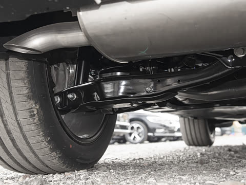 2025�� ̽��L 330TSI ������ӢCity��