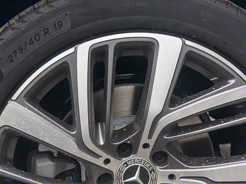 2025�� �Ŀ� E 300 L ʱ���˶���