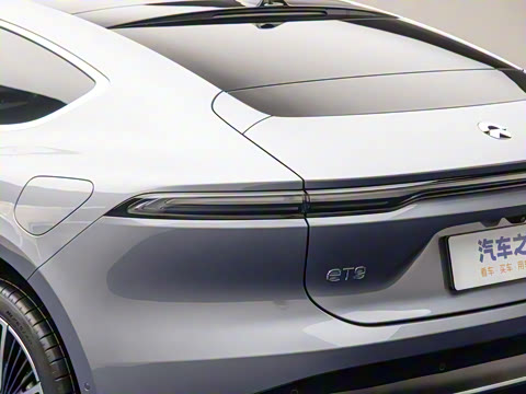 2025�� 102kWh �׷�������