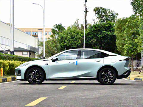 2023�� 200Max���̰�