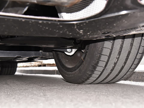 2023�� 740Li ������ M�˶���װ