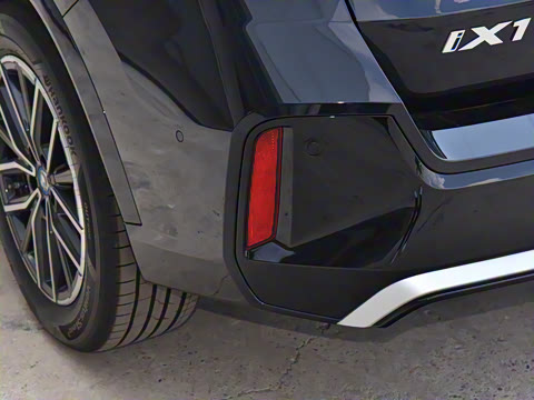 2023�� eDrive25L M�˶���װ