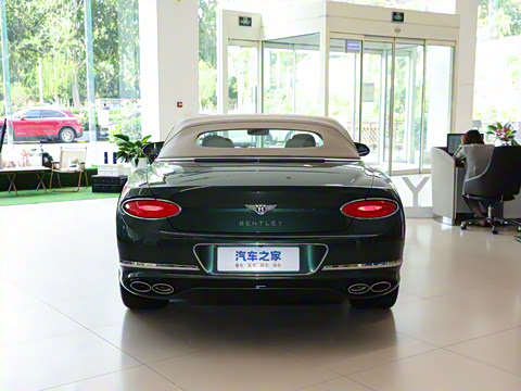 2024�� 4.0T GT V8 �����