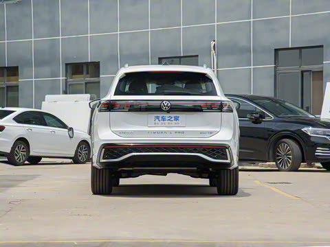 2025�� PRO 380TSI ���� R-Line �����