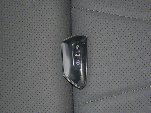 2025�� PRO 380TSI ���� R-Line �����