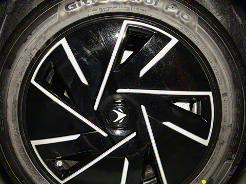 2024�� 560PRO 185kW