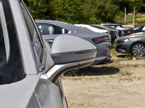 2024�� 1.6T DCT�