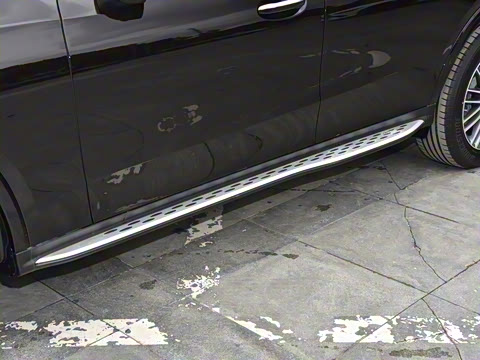 2025�� �Ŀ� GLC 300 L 4MATIC ������ 7��