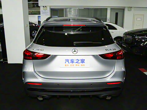 2024�� AMG GLA 35 4MATIC