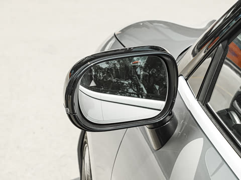 2025�� JOHN COOPER WORKS