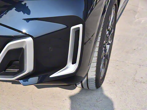 2023�� xDrive 40Li M�˶���װ