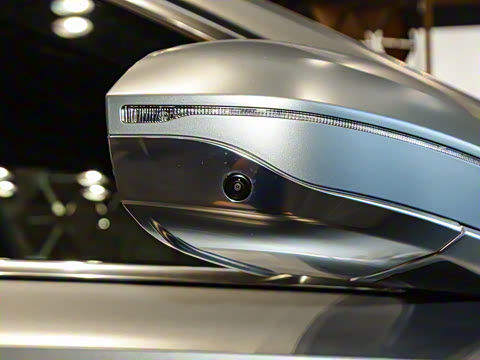 2023�� 740Li ������ ������װ