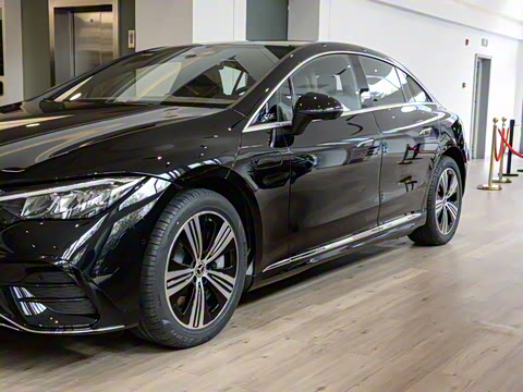 2025�� 500 4MATIC ������