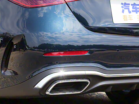 2025�� C 260 L 4MATIC �˶���